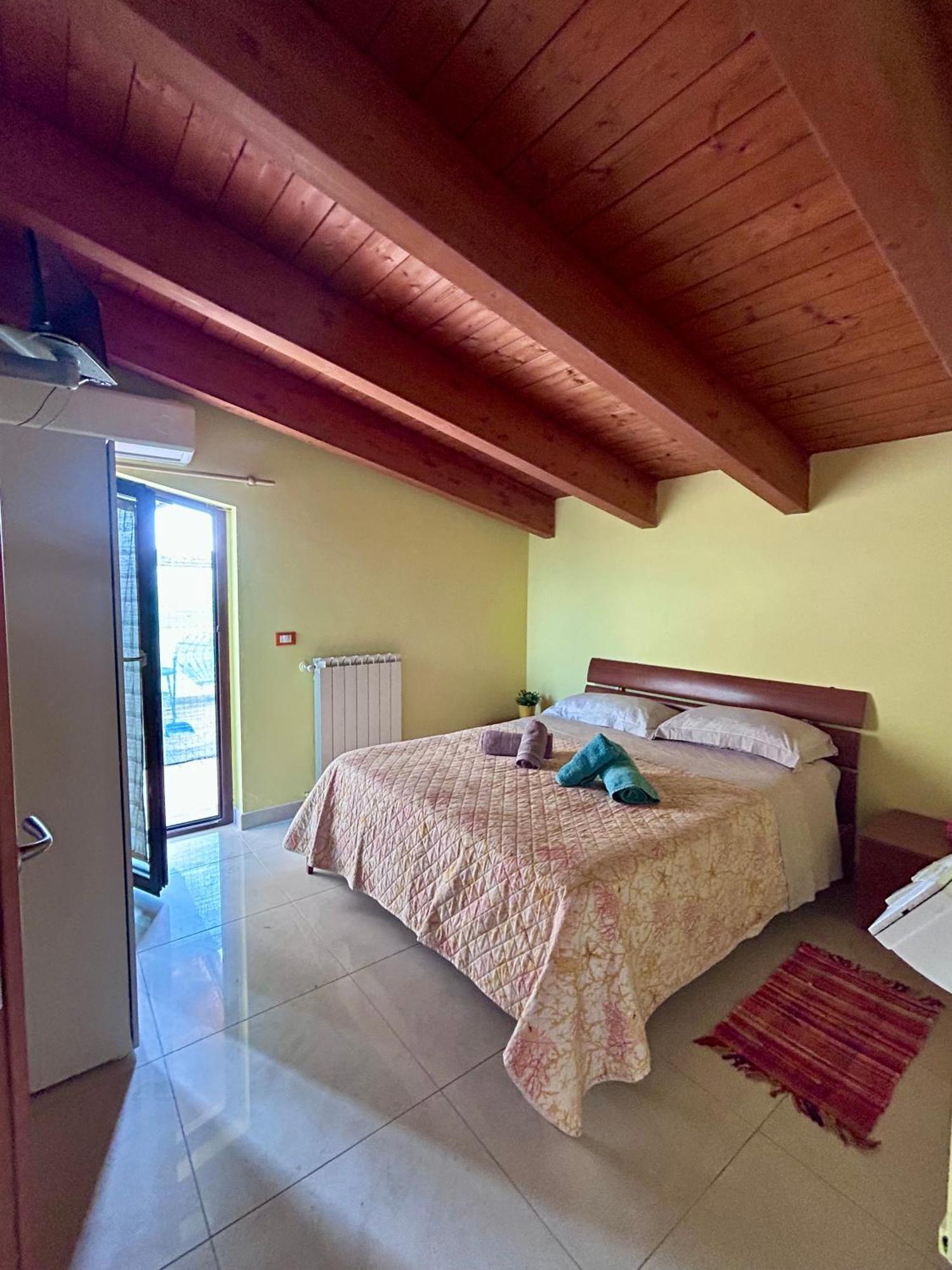 La Villa In Campagna ชิตตา ซานตันเจโล ภายนอก รูปภาพ
