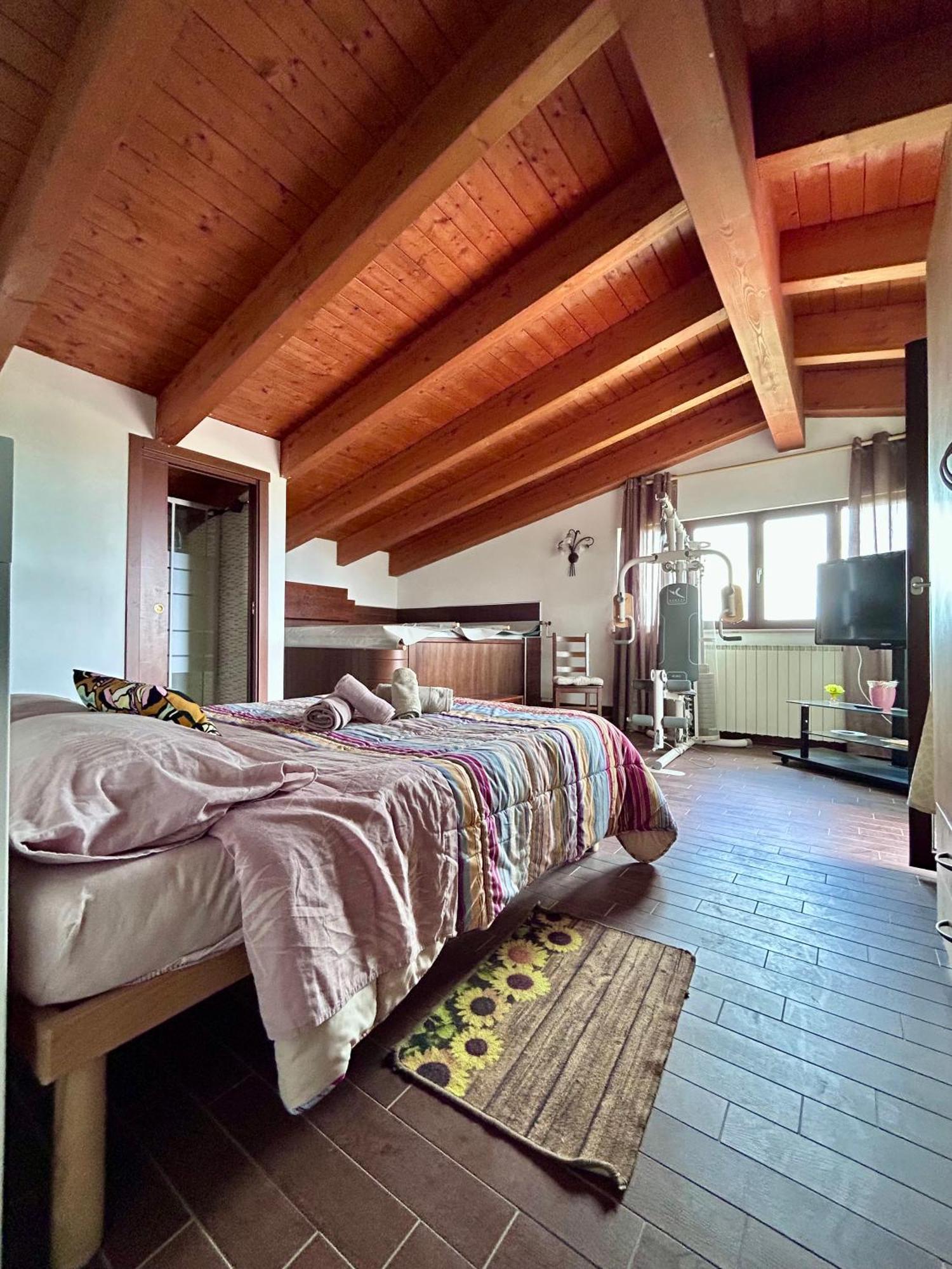 La Villa In Campagna ชิตตา ซานตันเจโล ภายนอก รูปภาพ